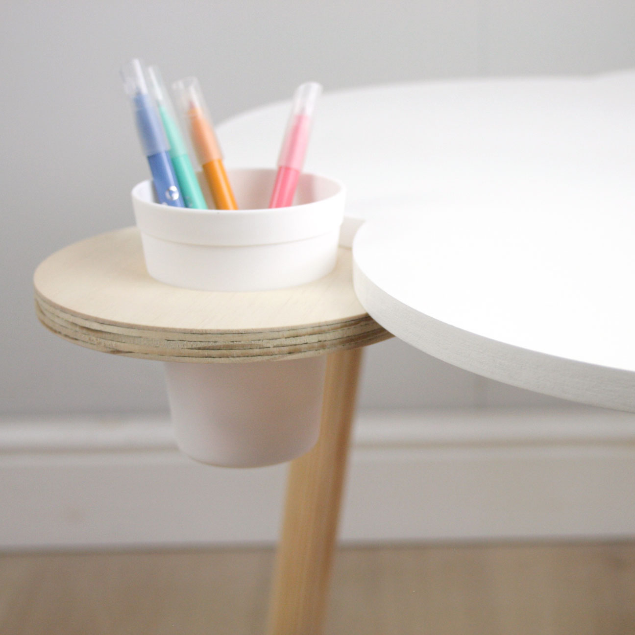 Cloud Desk & Stool Set